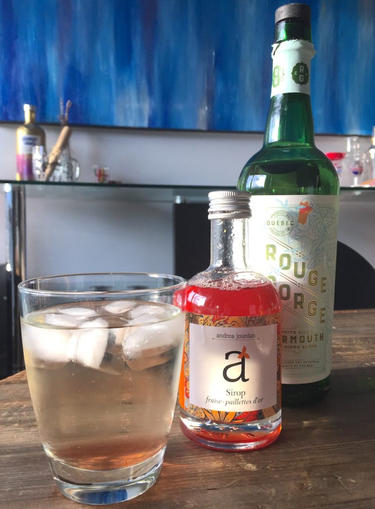 Ingrédients pour faire un cocktail estival