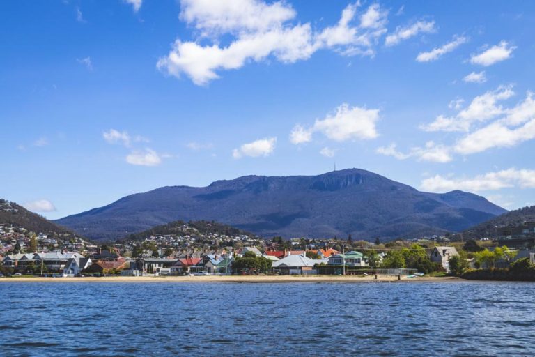 Hobart vue de l'eau