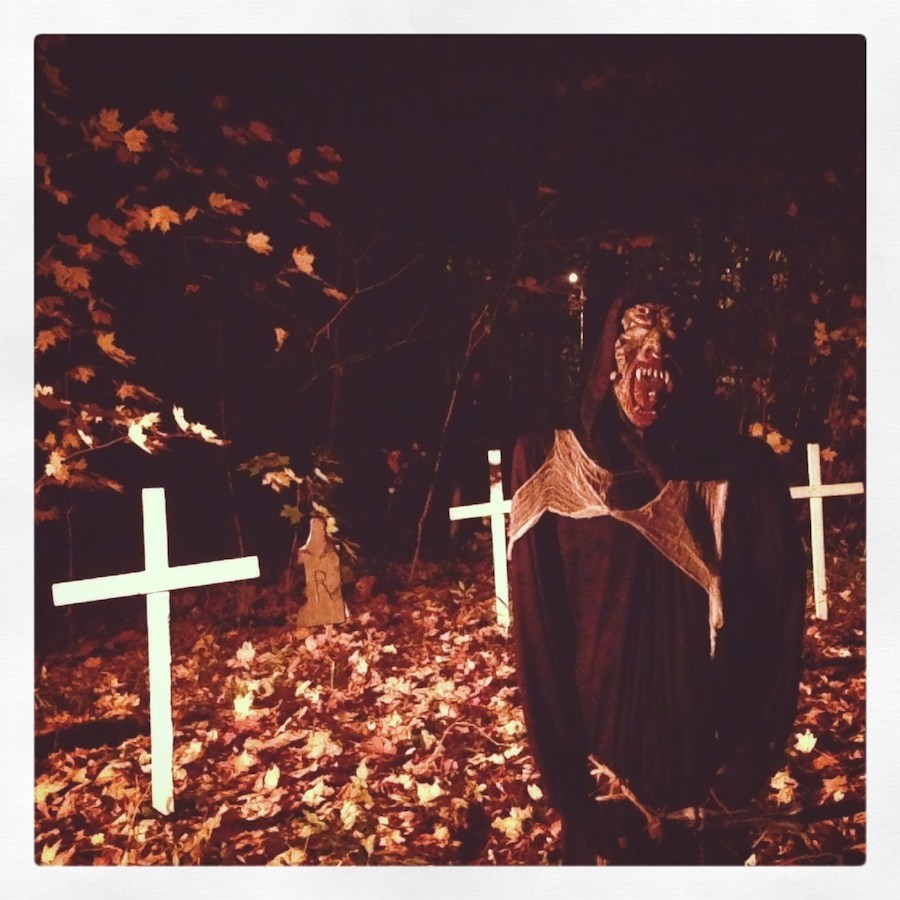 Sortie d'Halloween le Village Hanté à Drummondville Béatrice