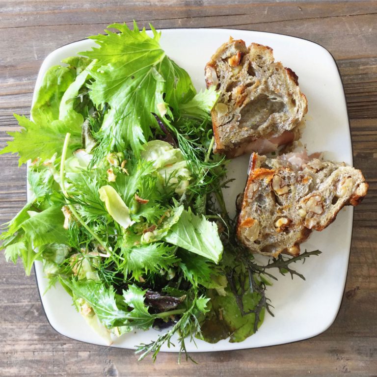 salade et grilled cheese trucs de meal prep