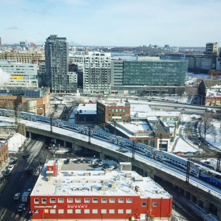 Vue du Alt Montréal hébergement abordable montréal