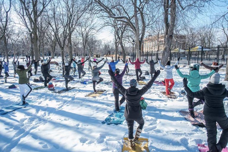 Yoga Neige