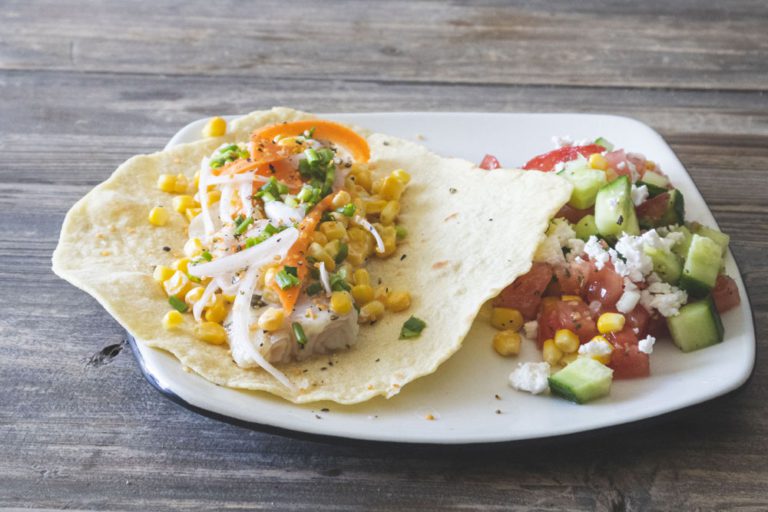 Tacos de poisson et salade