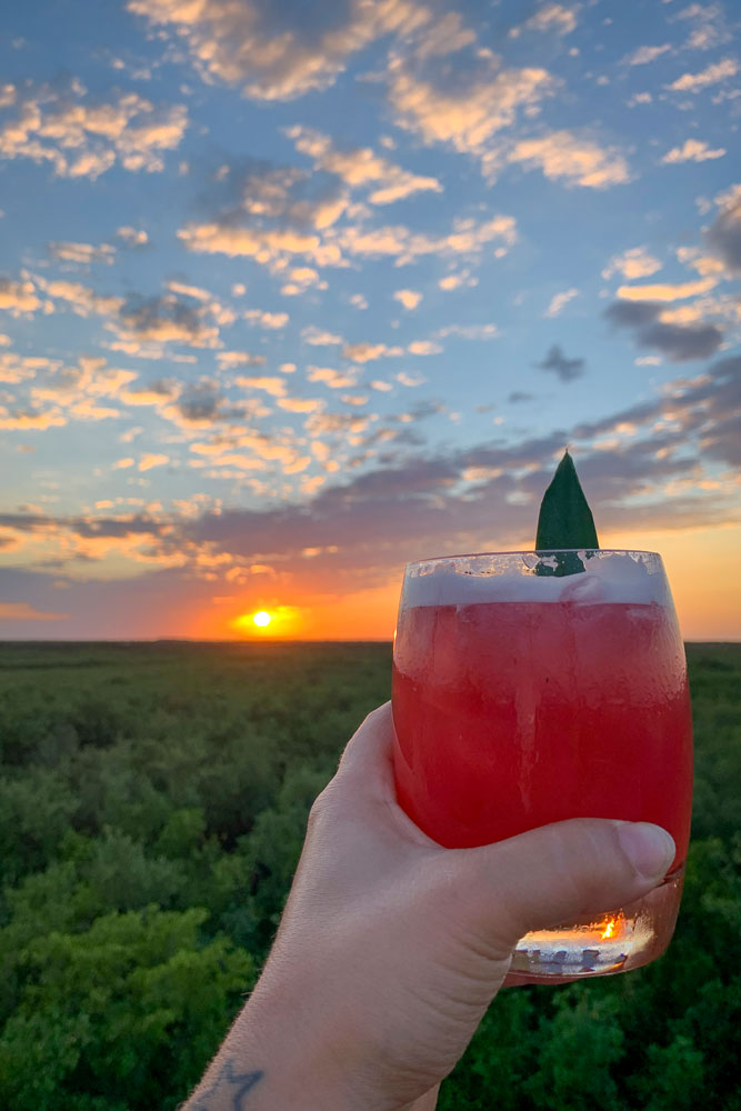 Cocktail au Sunset Bar Ciel Rose